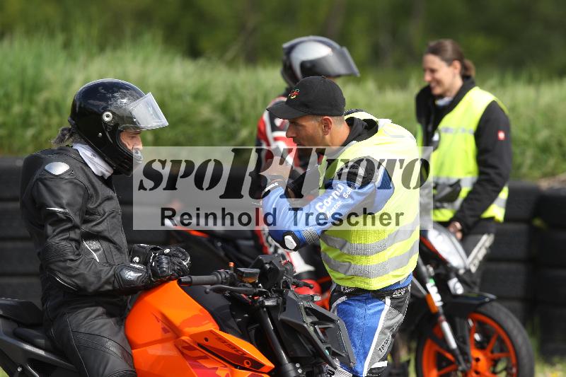 Archiv-2025/10 23.04.2025 Cornu Master School ADR/gruen-vert/30